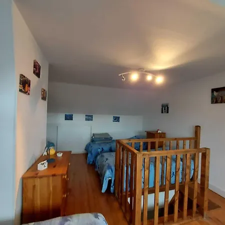 Holiday home Maison Familiale Proche
