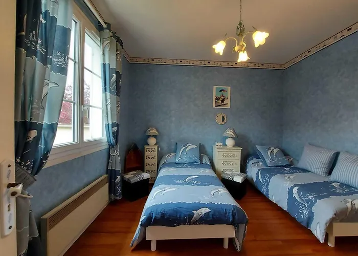 Maison Familiale Proche * Ouistreham